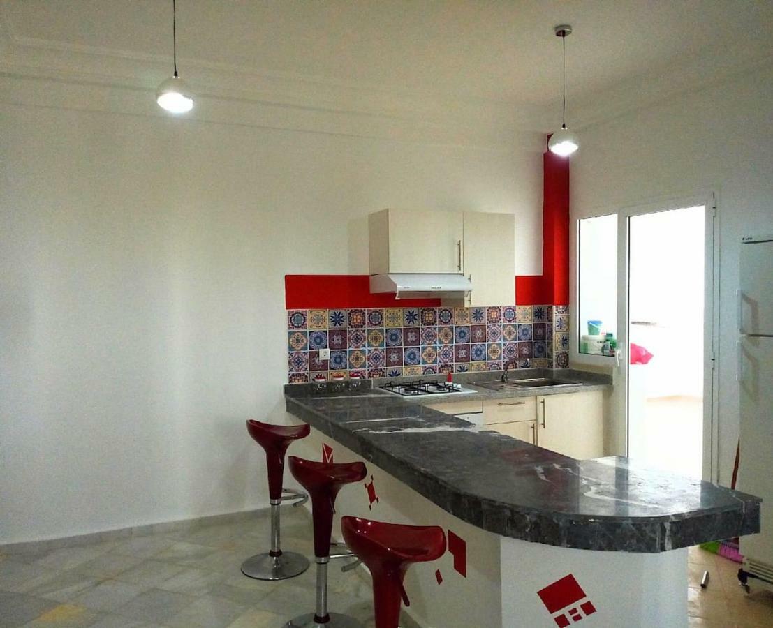 Chic Appart Vue Sur Piscine Tangier Exterior photo