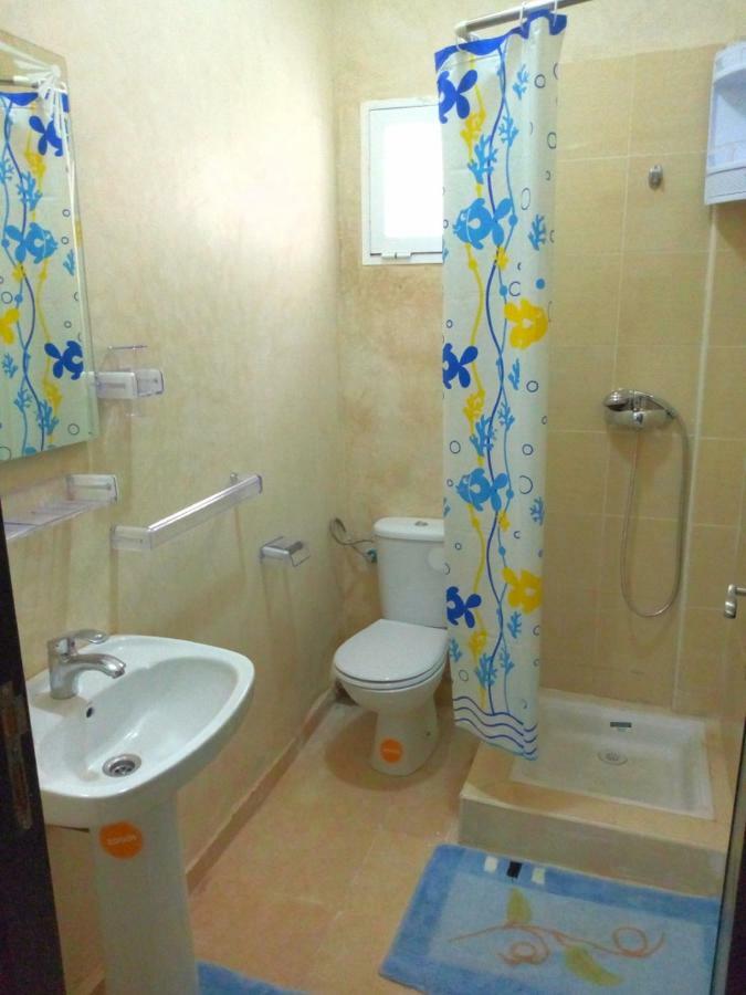 Chic Appart Vue Sur Piscine Tangier Exterior photo